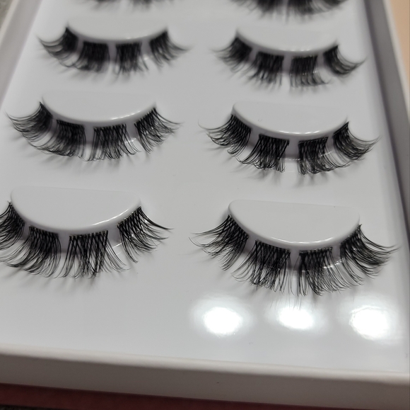 Flutterhabbit The Sweetheart Lashes - Picture 8 of 8